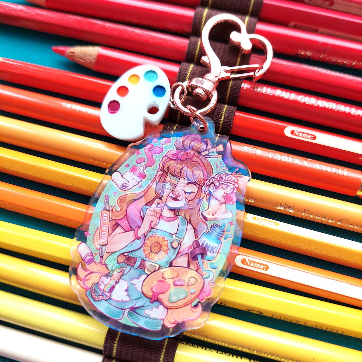 Art is life \\ Holographic Keychain